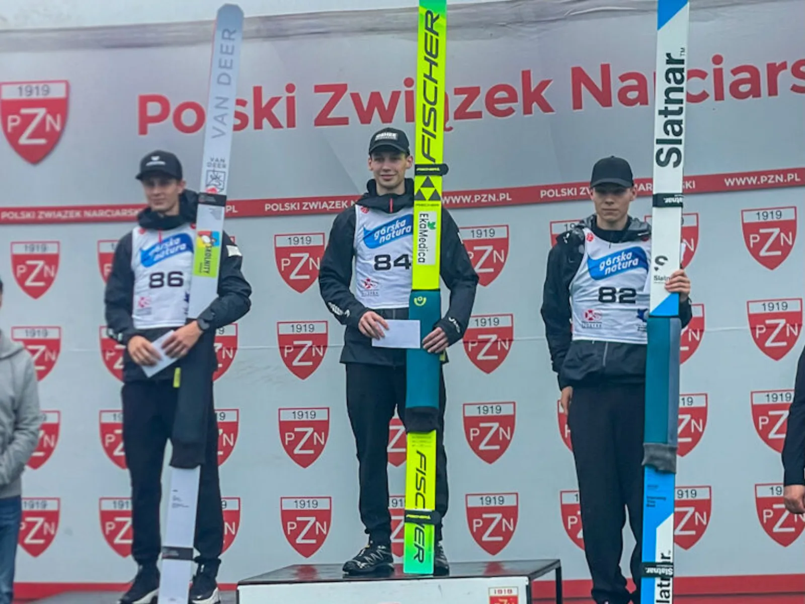 Międzynarodowy Memoriał Olimpijczyków w Szczyrku: Triumf Tomasiaka i Twardosz